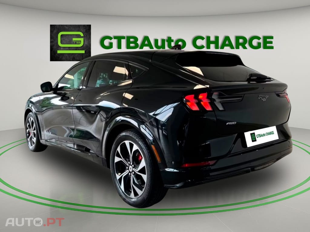 Ford Mustang Mach-E Premium AWD Standard Range I.V.A DEDUTÍVEL