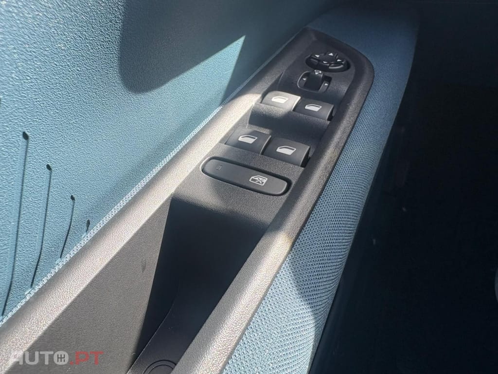 Fiat Grande Panda 1.2 Hybrid La Prima eDCT