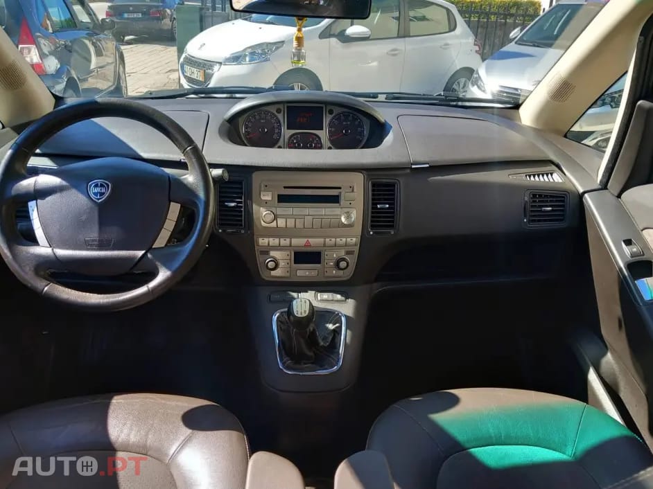 Lancia Musa 1.3 16V M-jet Platino S&S