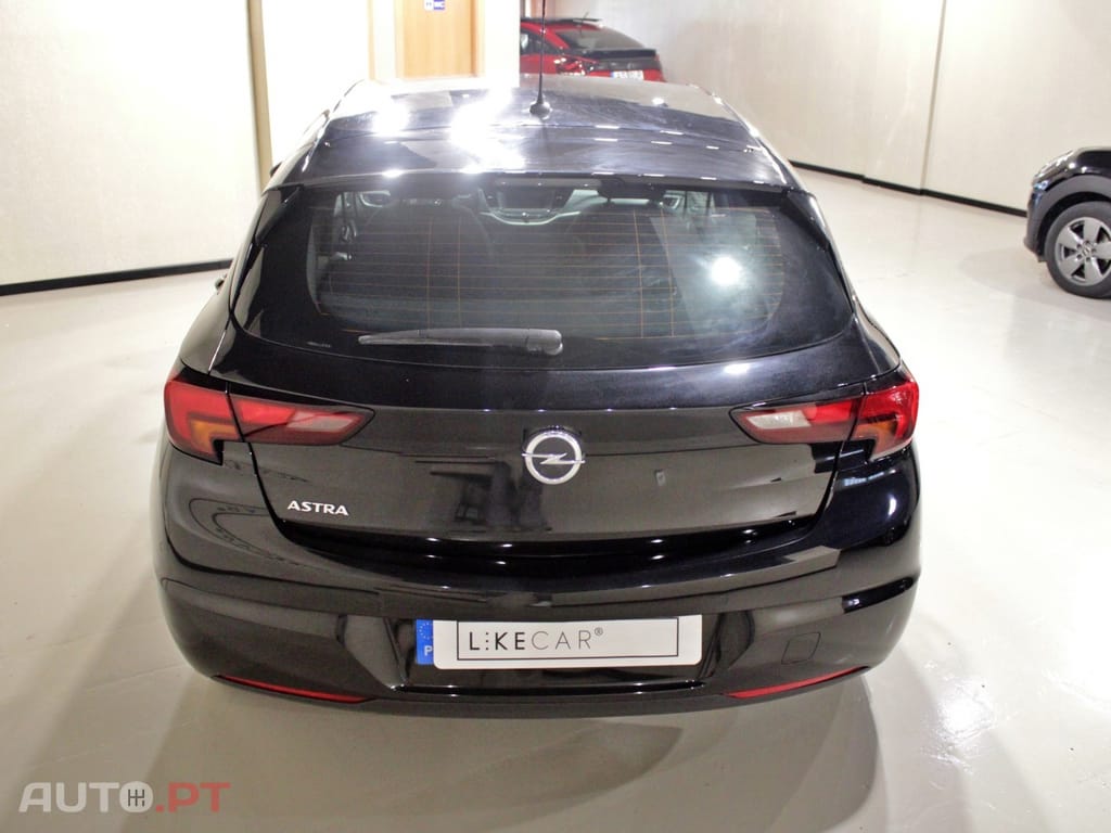 Opel Astra 1.5 D S&S Business Edition