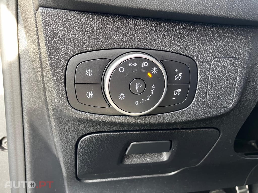 Ford Focus 1.0 EcoBoost S&S ST-LINE
