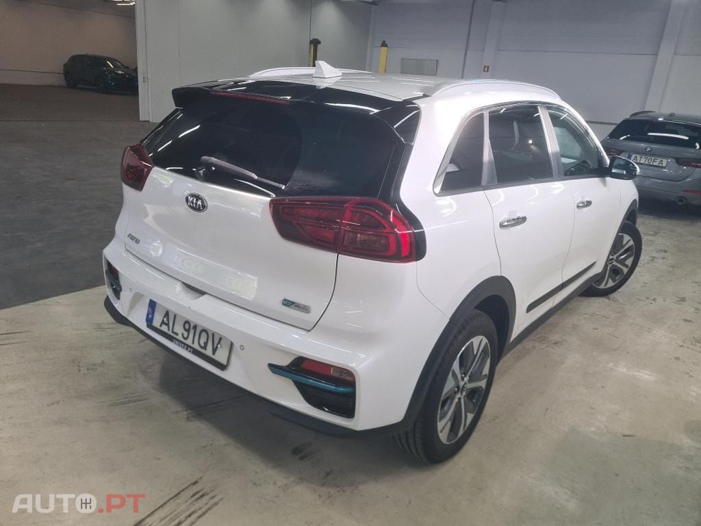 Kia Niro 39.2kWh Move 39