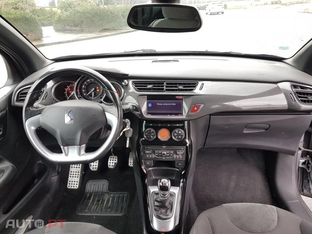Citroen DS3 1.6 HDi Airdream Sport Chic