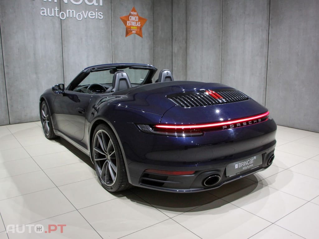 Porsche 992 Carrera Cabriolet PDK