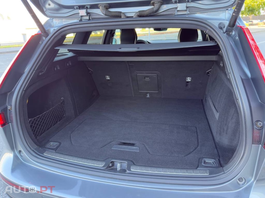 Volvo V60 2.0 D4 R-Design Geartronic