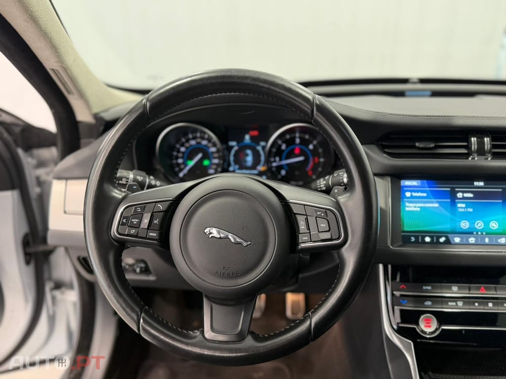 Jaguar XF 2.0 D Pure Aut.