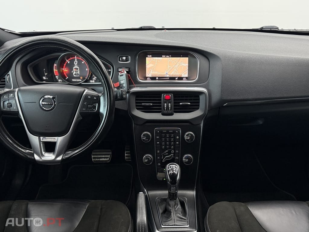 Volvo V40 2.0 D2 R-Design Momentum Geartronic