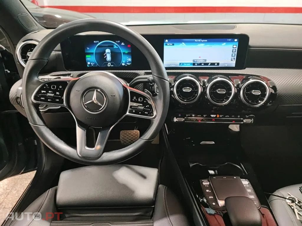 Mercedes-Benz CLA 250 e Shooting Brake Style Plus