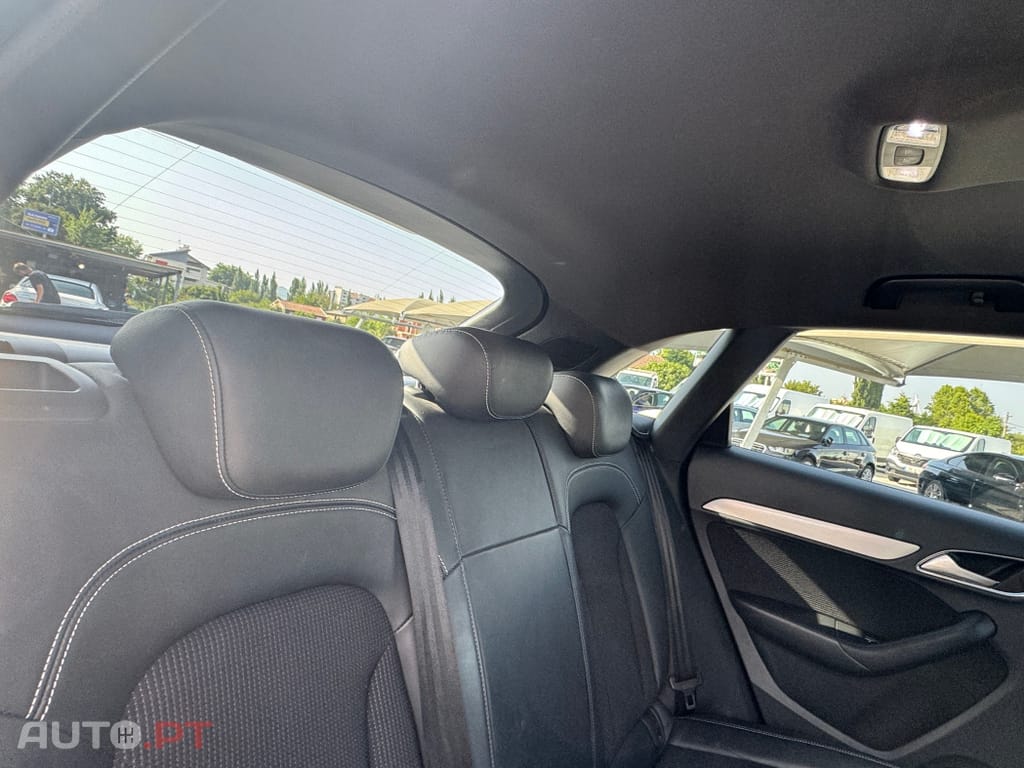 Audi Q3 2.0 TDI S-line