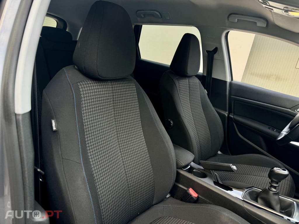 Peugeot 308 1.5 BlueHDi Style