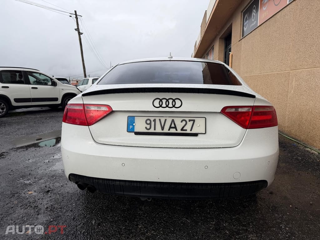 Audi A5 2.0 TDi Business Line S-line