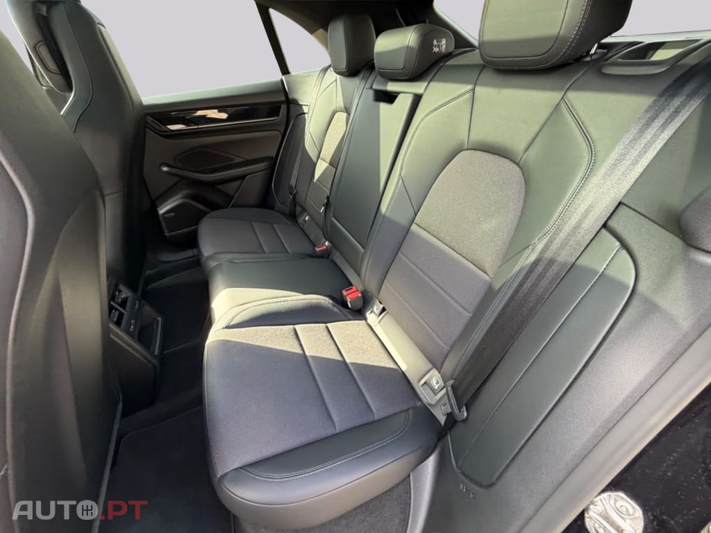 Porsche Macan I.V.A DEDUTIVEL