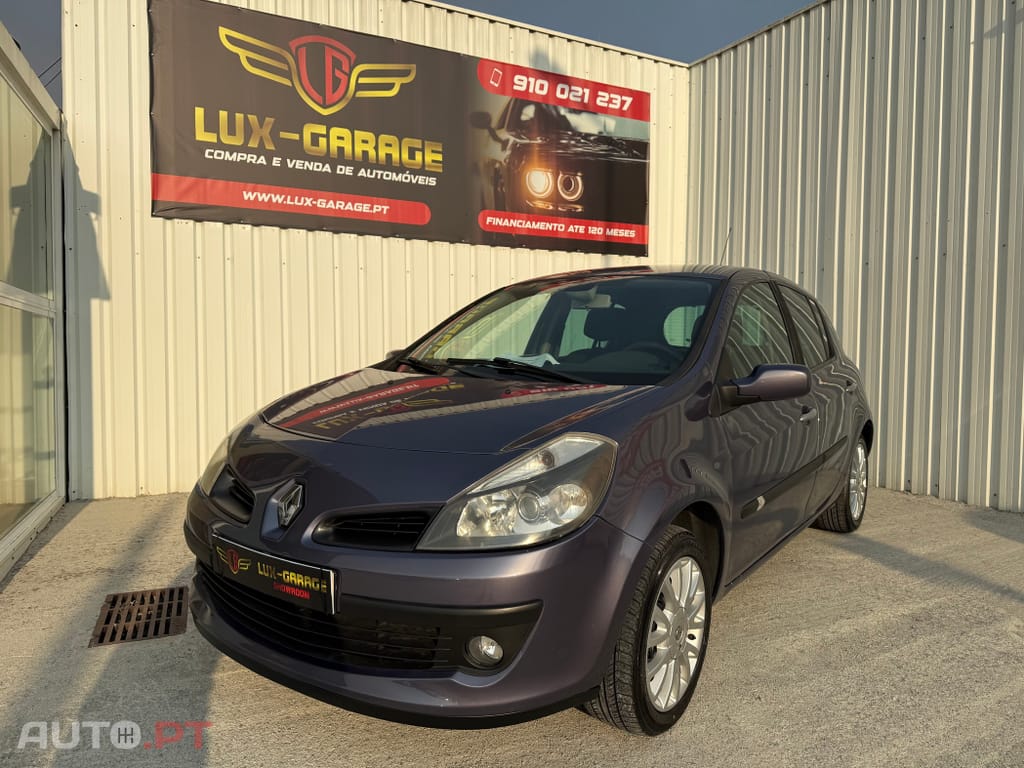 Renault Clio 1.5 dCi Dynamique Luxe QS