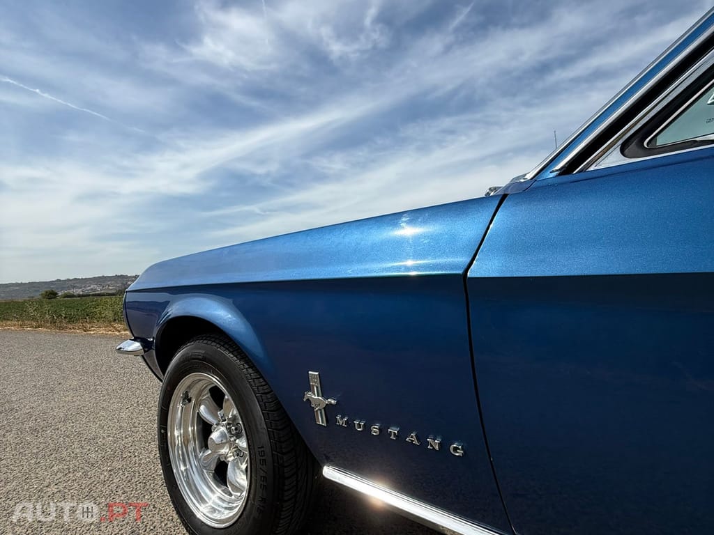 Ford Mustang 289