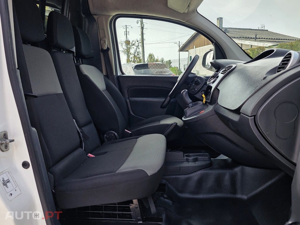 Renault Kangoo 1.5 dCi Compact 3L