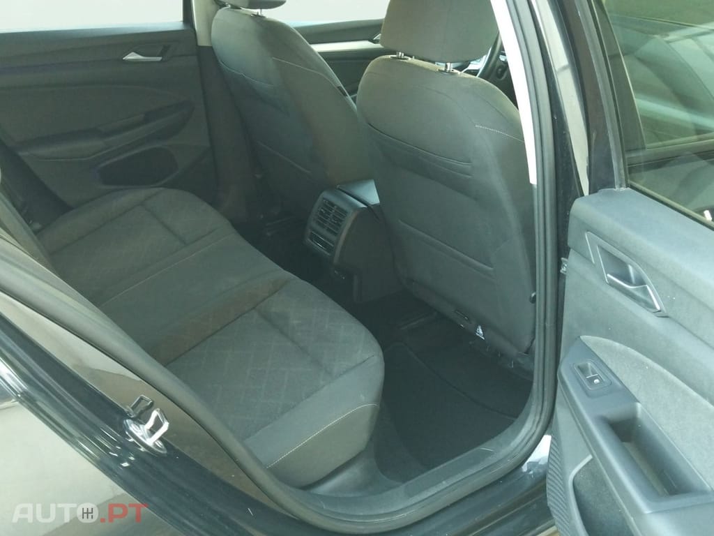 Volkswagen Golf 1.0 TSI Life