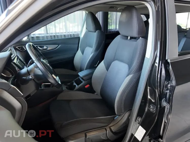 Nissan Qashqai 1.3 DIG-T Acenta