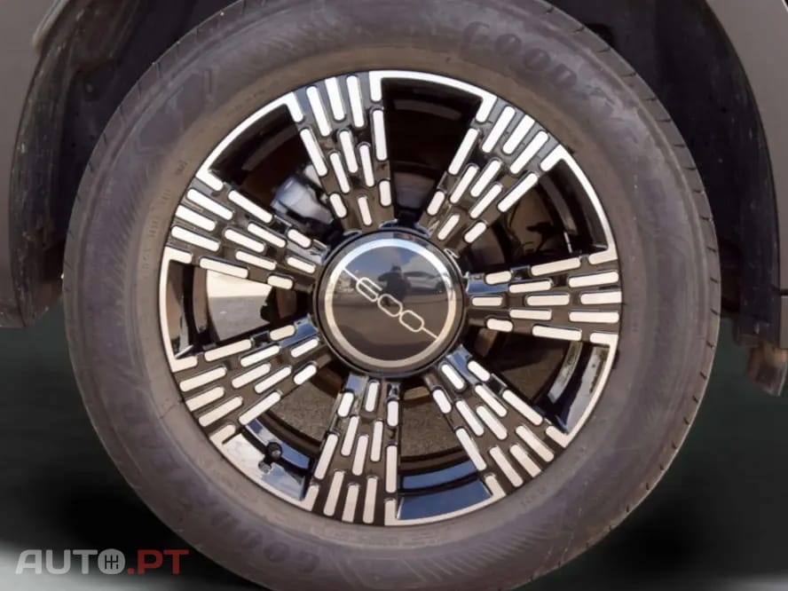 Fiat 600 1.2 Hybrid Icon