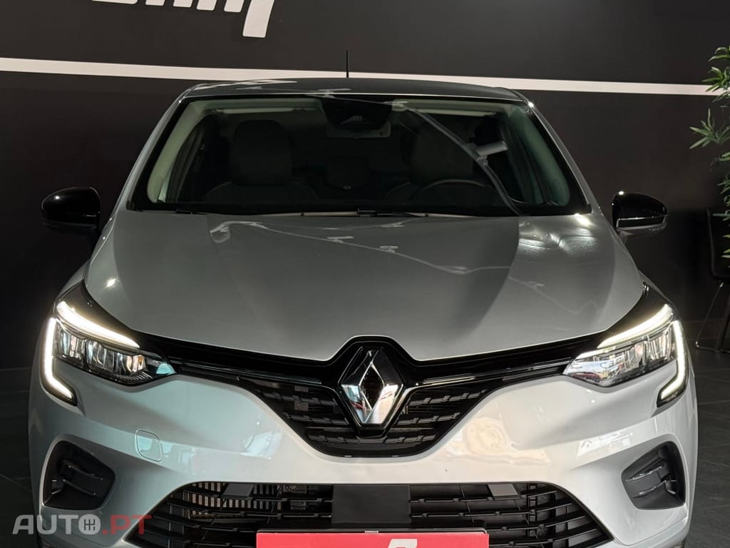 Renault Clio 1.0 TCe Intens CVT