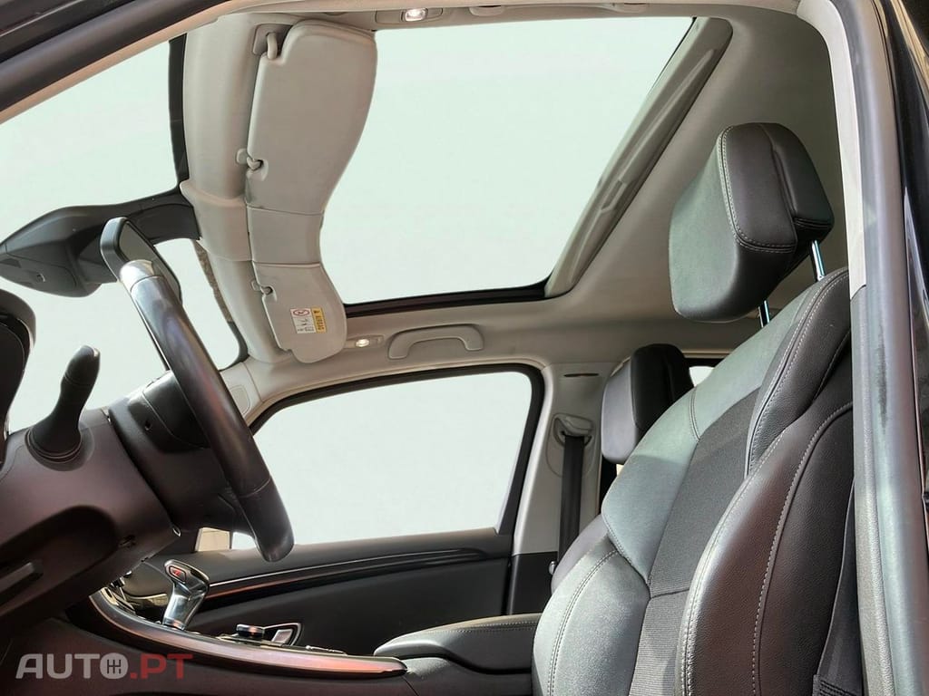 Renault Espace 1.6 dCi Zen EDC