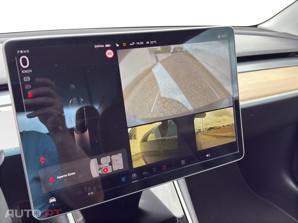 Tesla Model 3 Standard Range Plus RWD