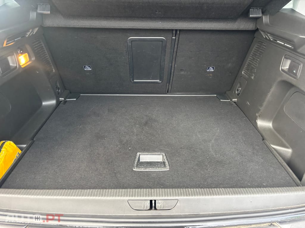 Opel Grandland (X) 1.2 T Design & Tech AT