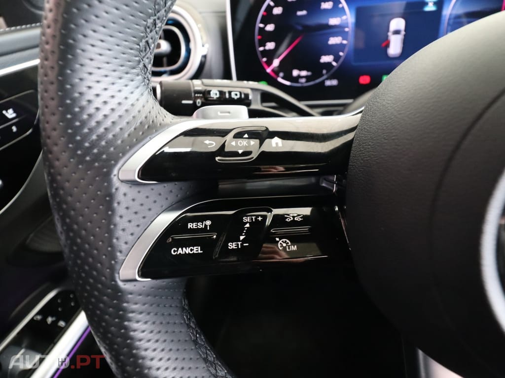 Mercedes-Benz C 300 e T 9G-TRONIC AMG Line