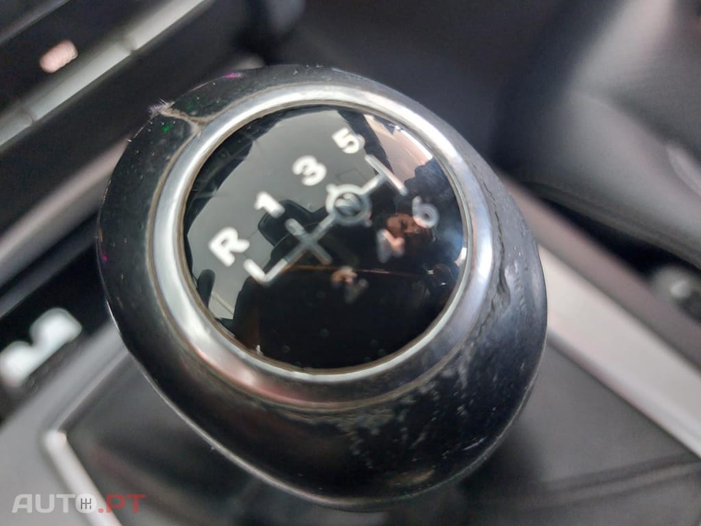 Mercedes-Benz E 220 CDI Avantgarde BlueEfficiency