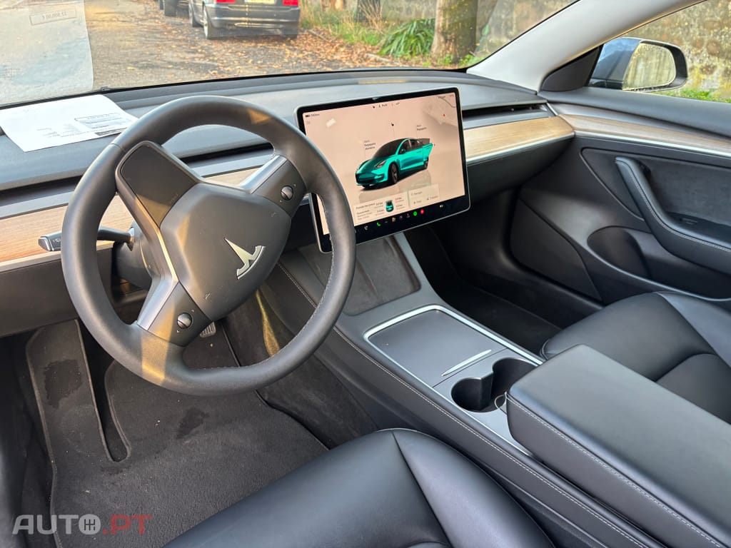 Tesla Model 3 Long Range Tração Traseira