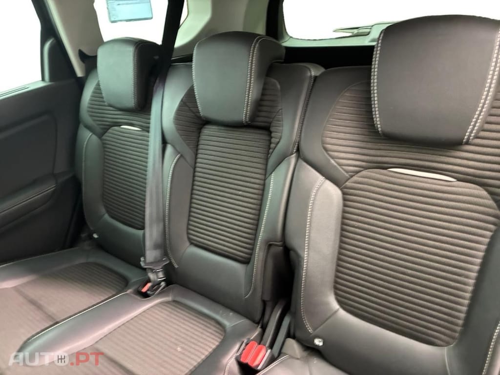 Renault Grand Scénic 1.3 TCe Intens EDC