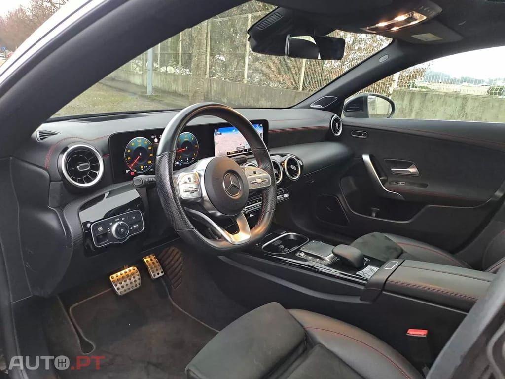 Mercedes-Benz CLA 180 d Shooting Brake AMG Line Aut. — fotografia 8