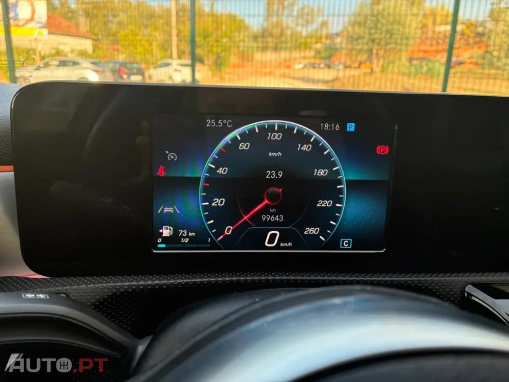 Mercedes-Benz A 180 AMG Line