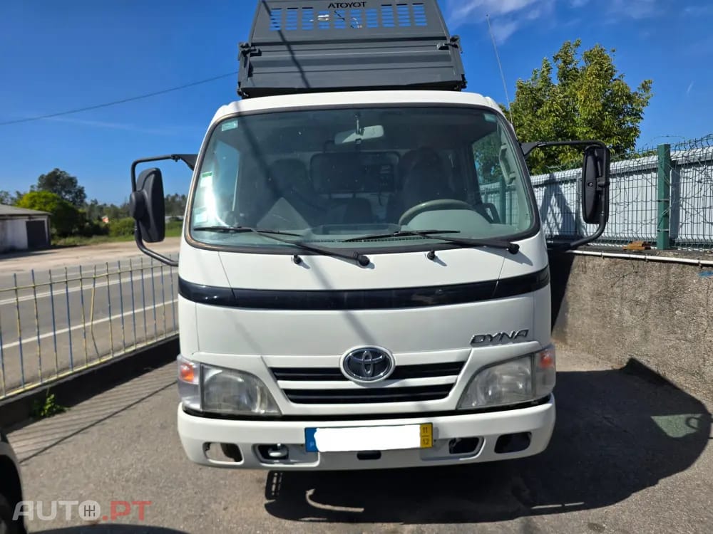 Toyota Dyna M35.25