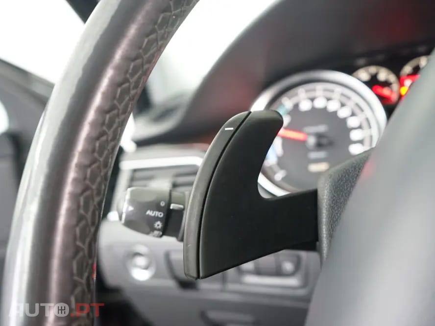 Peugeot 508 RXH 2.0 HDi Hybrid4 2-Tronic