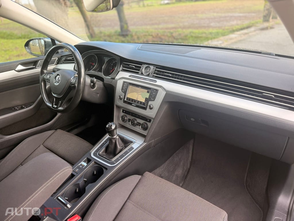 Volkswagen Passat 1.6 TDi Confortline