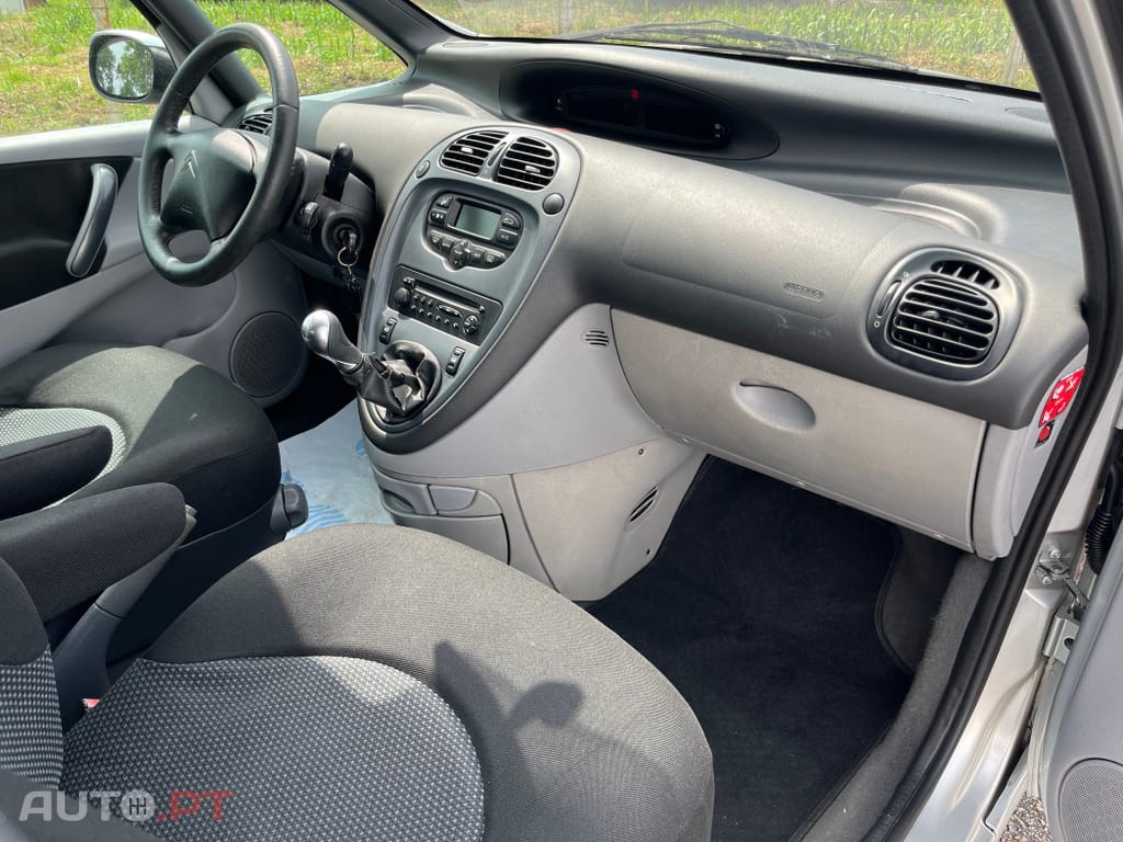 Citroen Xsara Picasso 1.6 HDi Airdream Exclusive