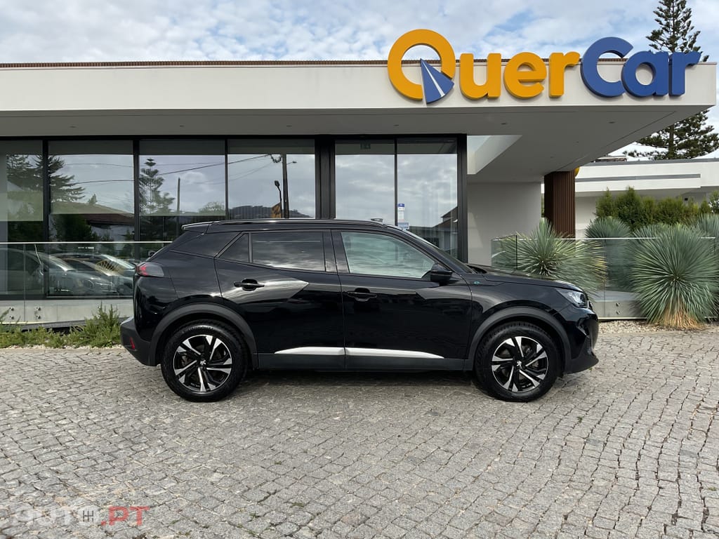 Peugeot E-2008 50 kWh Allure