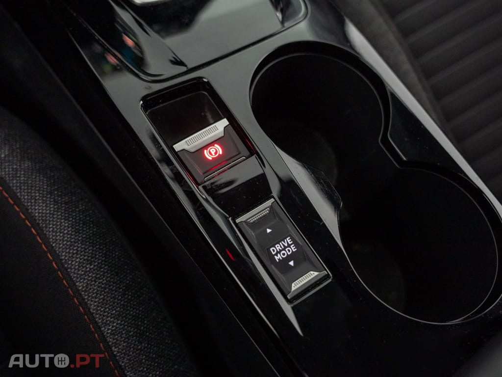 Peugeot E-208 50 kWh Active Pack