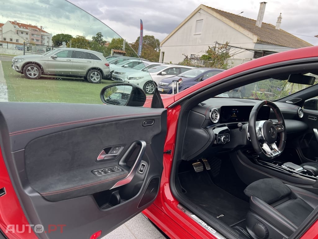 Mercedes-Benz CLA 35 AMG 4Matic Shooting Brake Speedshift 7G-DCT Edition 55