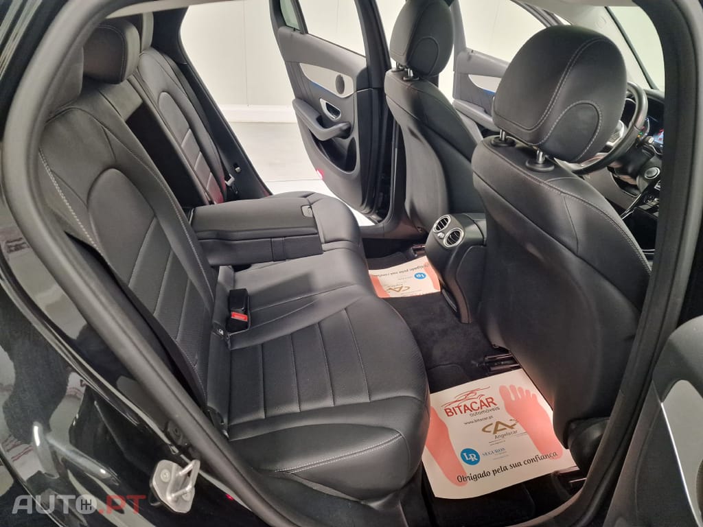 Mercedes-Benz GLC 250 COUPE AMG LINE 4-MATIC AUT.