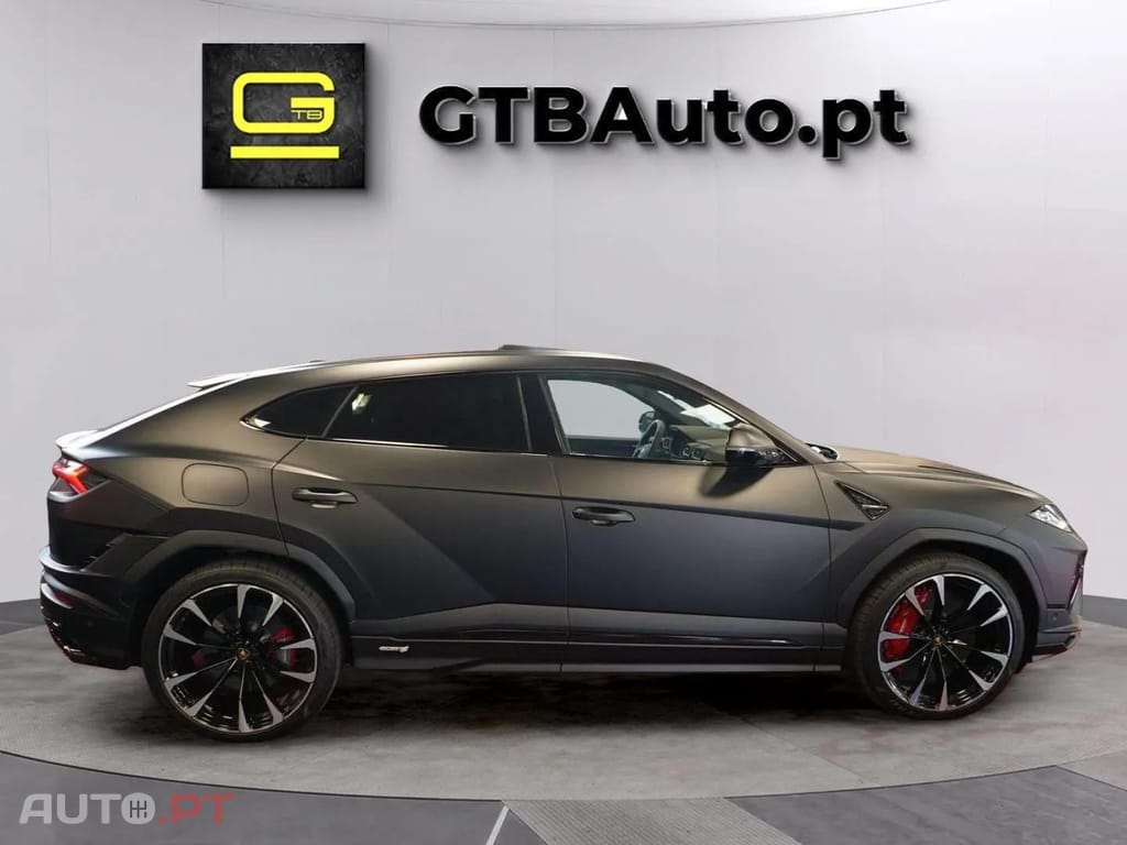 Lamborghini Urus S B&O PANO HUD