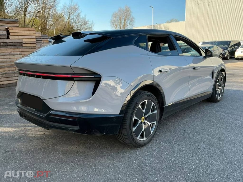 Lotus Eletre S