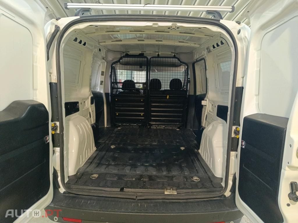 Fiat Doblo 1.3 MJ Maxi SX 3L