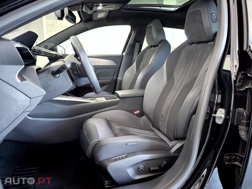 Peugeot 308 1.2 PureTech GT EAT8