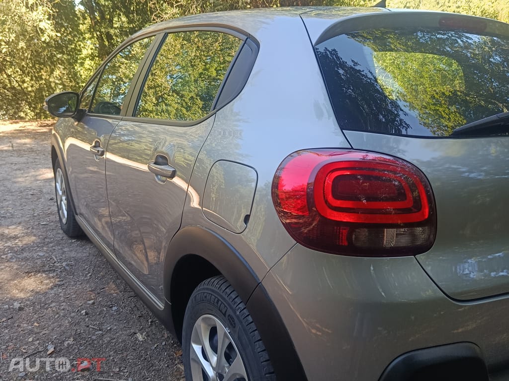 Citroen C3 PureTech attraction