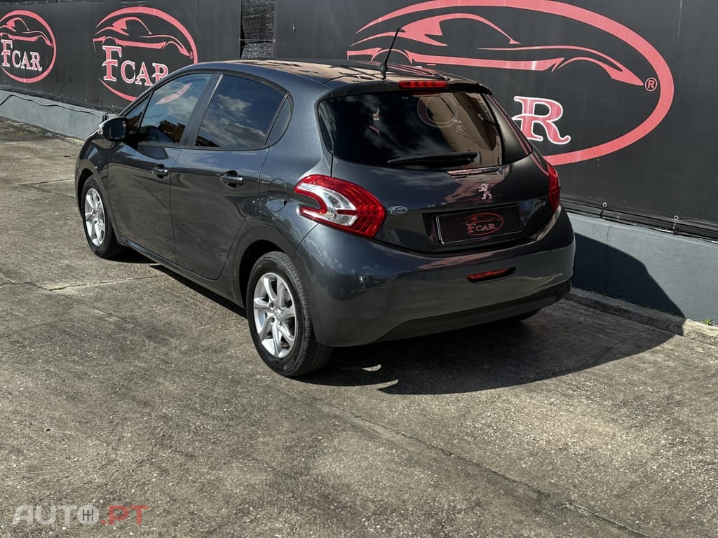 Peugeot 208 1.4 HDi Active