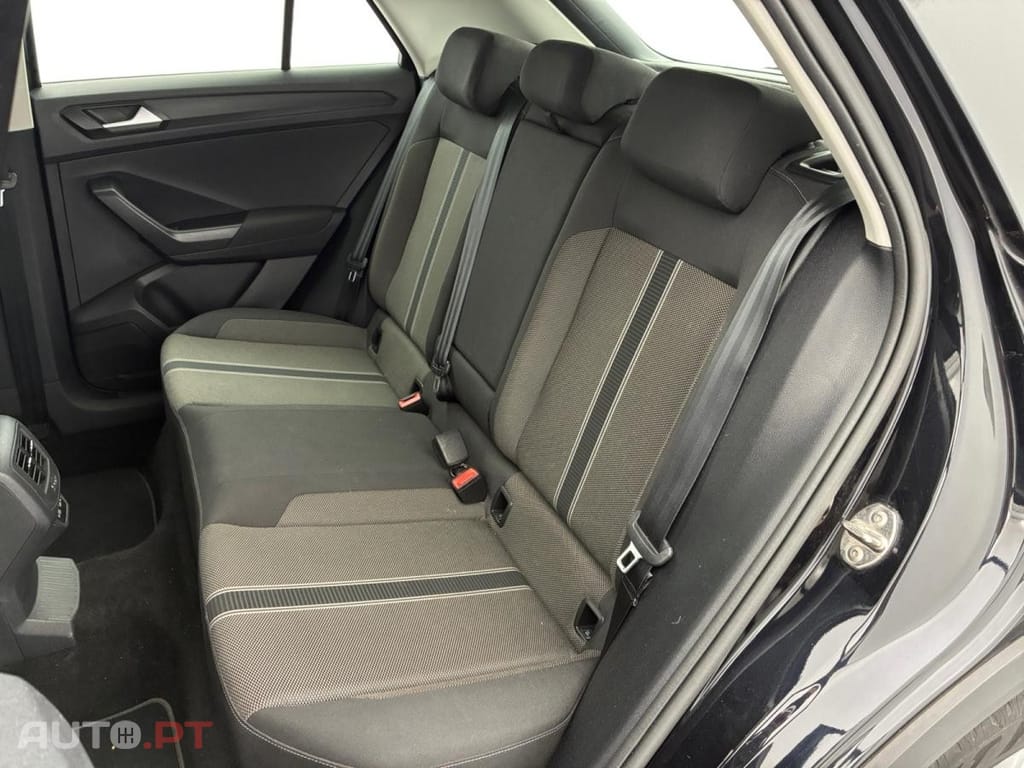 Volkswagen T-Roc 2.0 TDI Lounge Business DSG