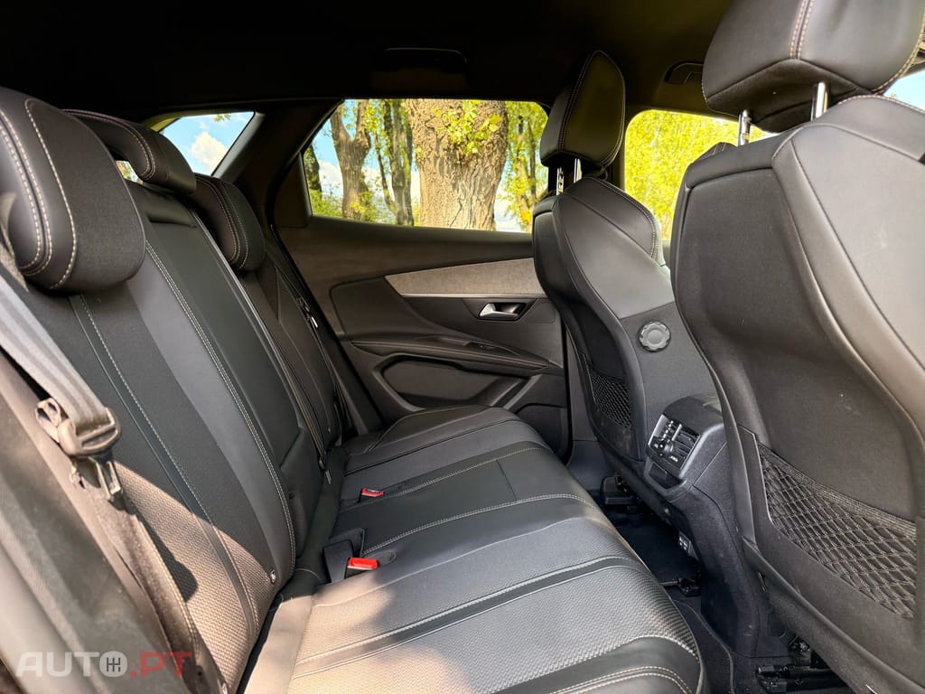 Peugeot 3008 1.6 Hybrid GT e-EAT8