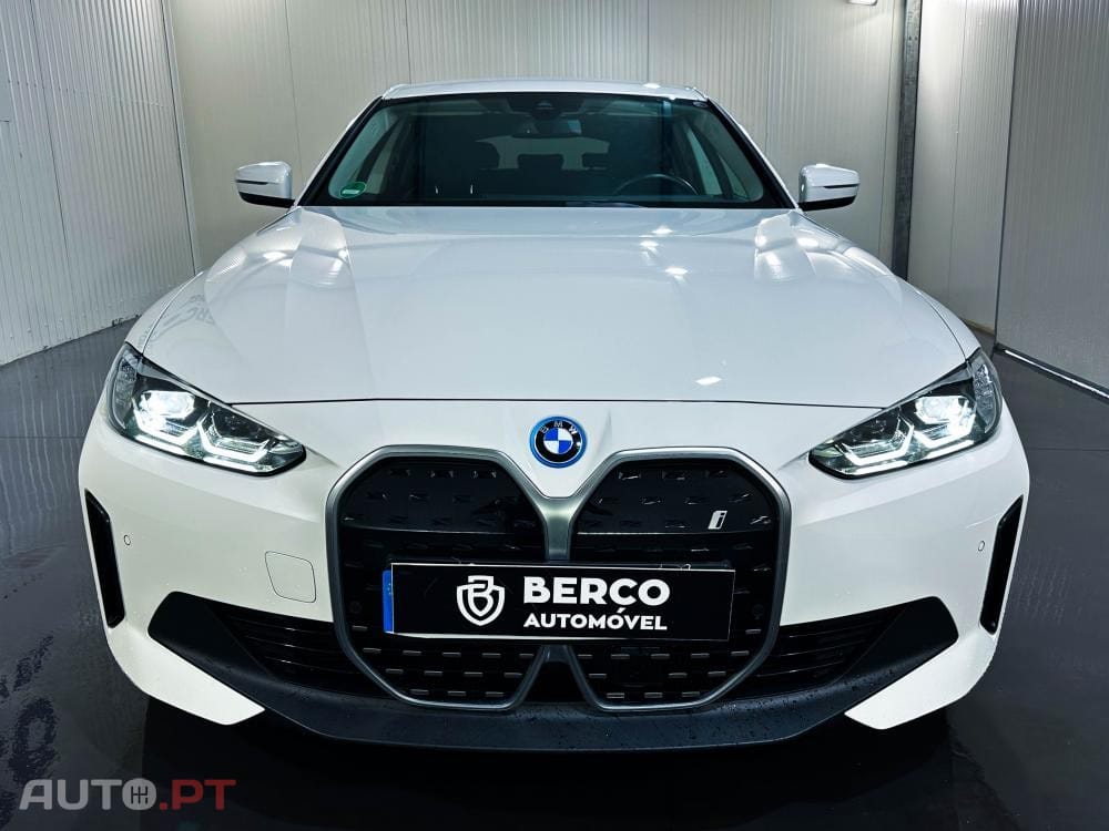 BMW i4 eDrive40 Pack Desportivo M