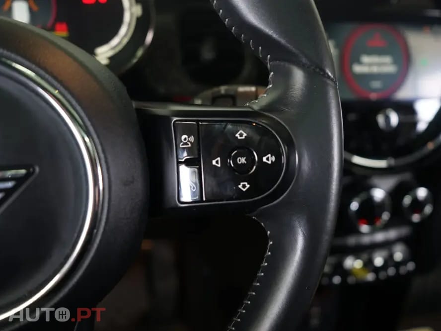 MINI Cooper Cooper SE Premium Classic